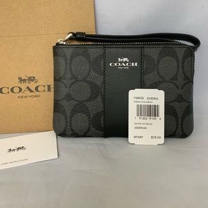 Coach NEW leather wristlet